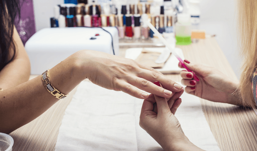 MANICURE